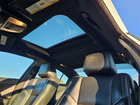 Used 2022 Dodge Charger SXT w/ Leather Interior Group image 29