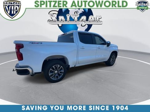 Used 2024 Chevrolet Silverado 1500 LT AWD/4WD image 9