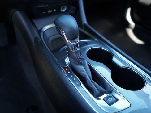 Used 2023 Chevrolet Malibu LT image 31