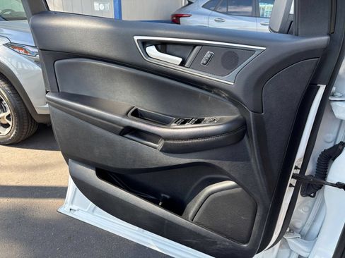 Used 2024 Ford Edge SEL AWD/4WD image 15