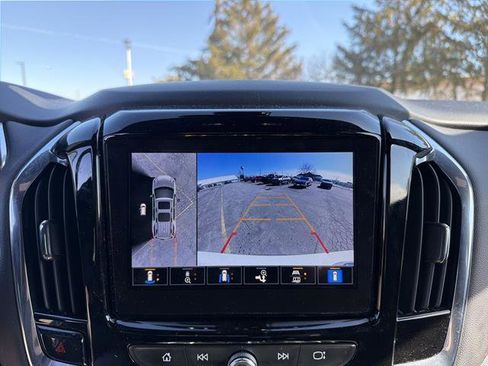 Certified 2023 Chevrolet Traverse RS image 21