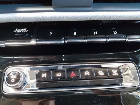 New 2026 Lincoln Corsair Premiere w/ Towing Package image 36