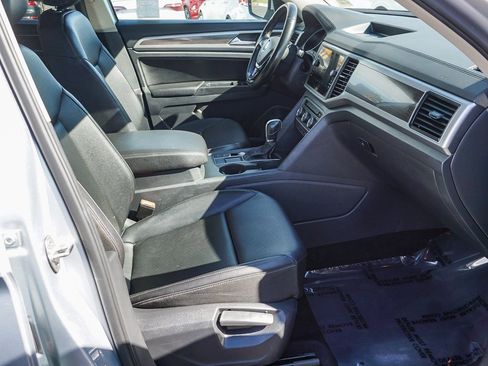 Used 2018 Volkswagen Atlas SE image 13