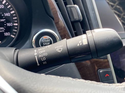 Used 2018 INFINITI Q50 Luxe image 25