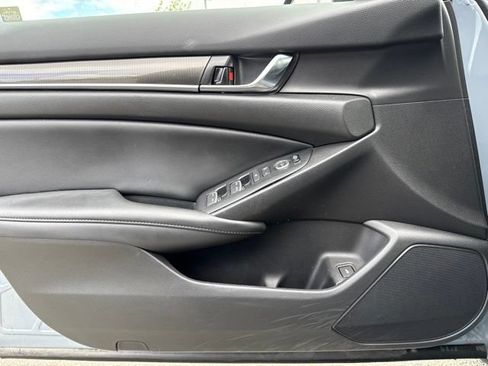 Used 2022 Honda Accord Sport image 9