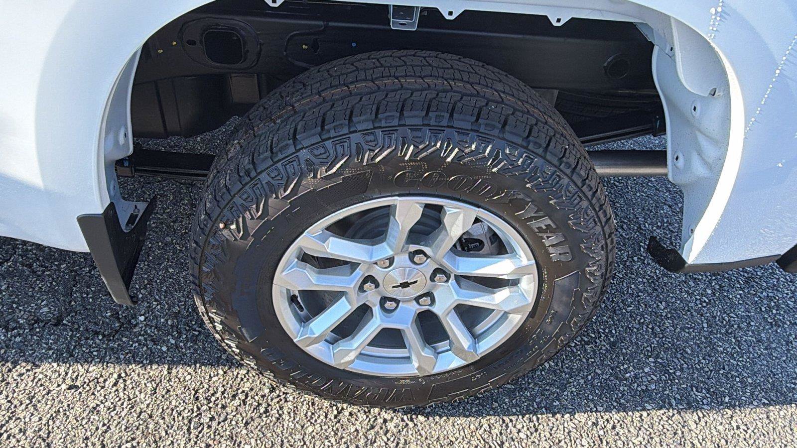 New 2026 Chevrolet Silverado 1500 RST w/ Convenience Package II AWD/4WD image 12