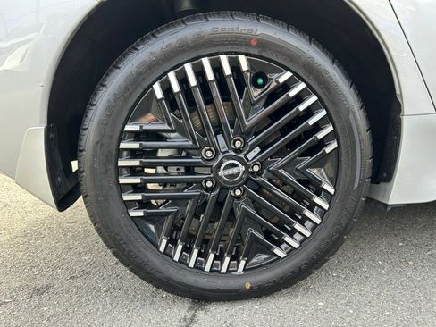 Used 2024 Nissan Leaf SV Plus image 59