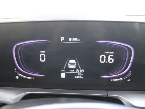 Used 2025 Kia Telluride S image 30