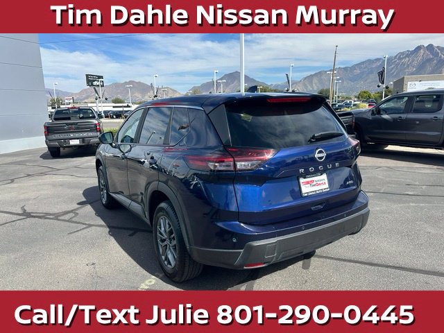 Used 2026 Nissan Rogue SV AWD/4WD image 9