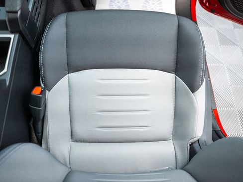 New 2026 Toyota Tacoma TRD Off-Road w/ TRD Off Road Upgrade Package AWD/4WD image 39