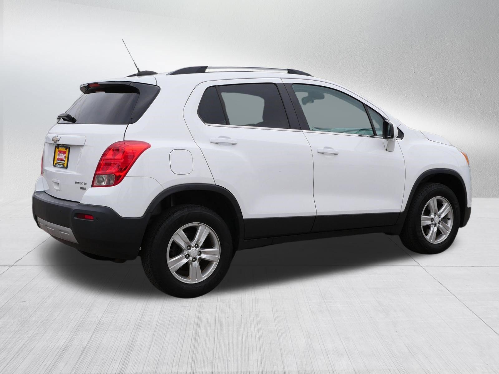 Used 2016 Chevrolet Trax LT w/ LT Convenience Package AWD/4WD image 7