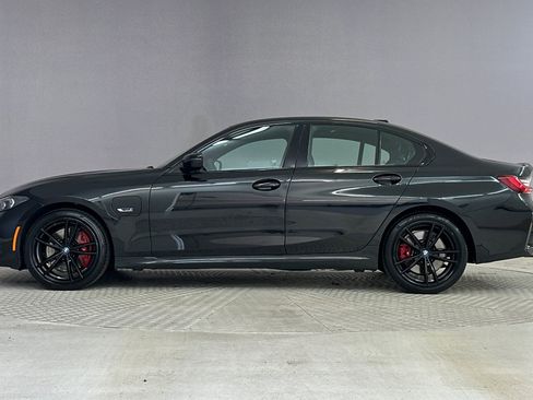 Certified 2023 BMW 330e w/ M Sport Package image 2