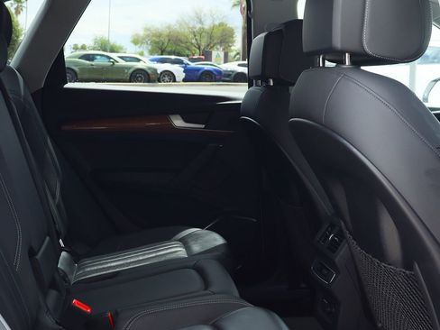 Used 2022 Audi Q5 2.0T Premium Plus image 29