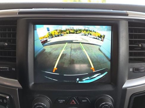 Used 2018 RAM 1500 Big Horn image 11