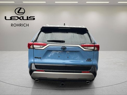 Used 2024 Toyota RAV4 XSE w/ Advanced Technology Package image 4