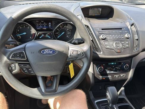Used 2018 Ford Escape SE AWD/4WD image 17