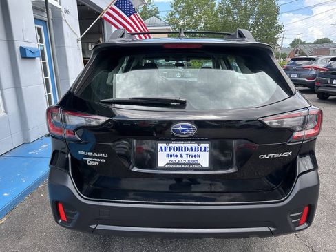 Used 2021 Subaru Outback AWD/4WD image 10