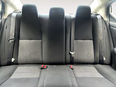 Used 2024 Nissan Sentra SV FWD image 12