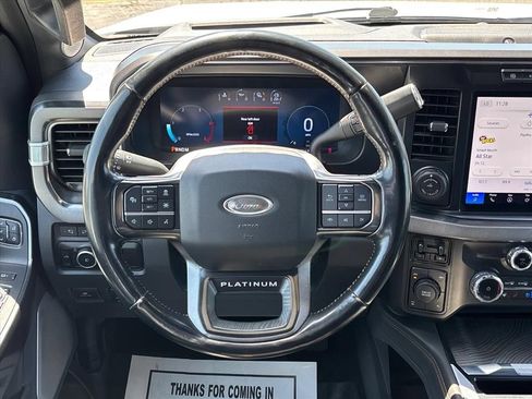 Used 2023 Ford F250 Platinum AWD/4WD image 25