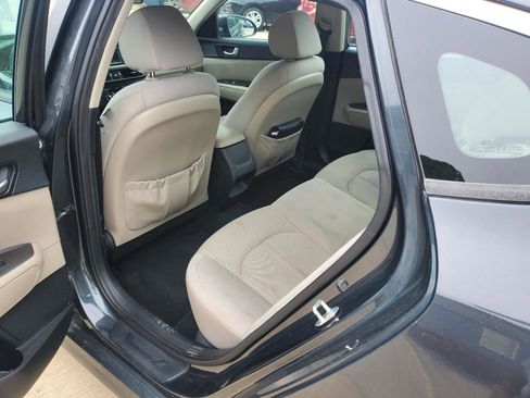 Used 2016 Kia Optima LX image 12