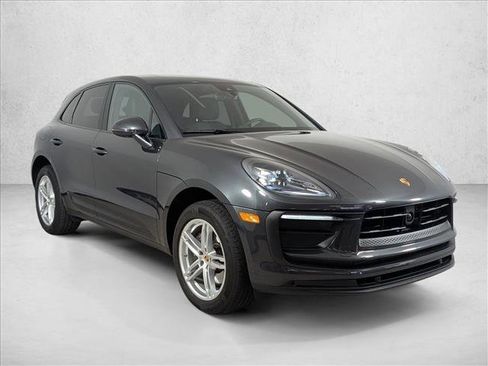 Certified 2023 Porsche Macan AWD/4WD image 7