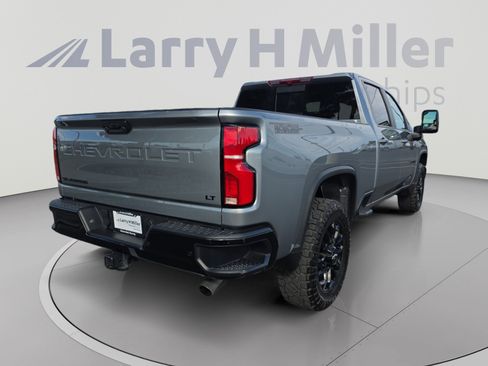 Used 2025 Chevrolet Silverado 2500 LT w/ Trail Boss Package AWD/4WD image 5