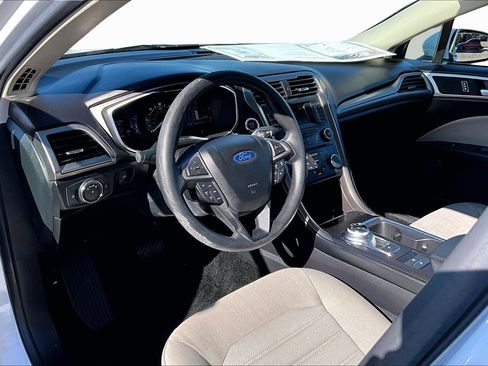 Used 2017 Ford Fusion S image 12