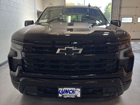 Used 2024 Chevrolet Silverado 1500 RST w/ Rally Edition AWD/4WD image 8