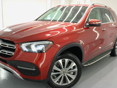 Used 2020 Mercedes-Benz GLE 350 w/ Premium Package image 13