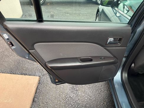 Used 2012 Ford Fusion SE FWD image 26