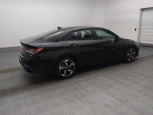 Used 2023 Hyundai Elantra Limited FWD image 10