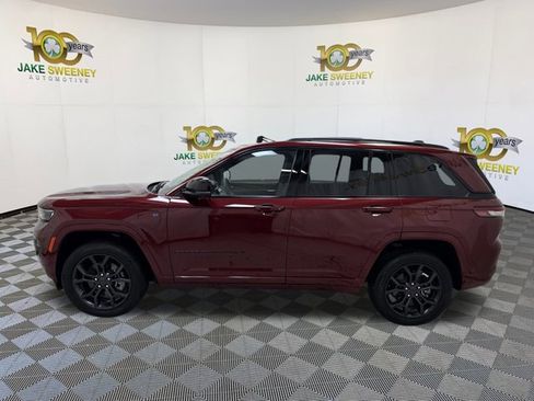 Used 2024 Jeep Grand Cherokee Limited 4xe image 6