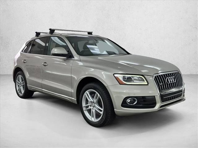 Used 2017 Audi Q5 2.0T Premium Plus w/ Technology Package AWD/4WD image 3