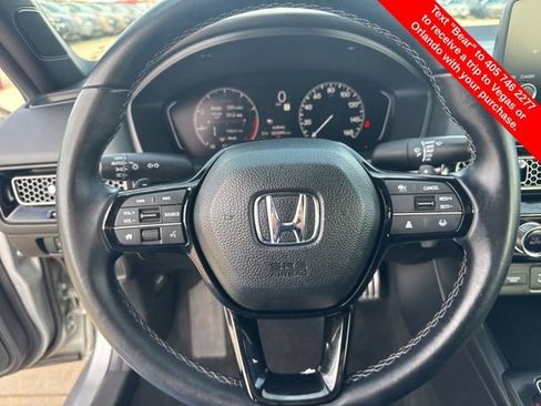 Used 2025 Honda Civic Sport image 16