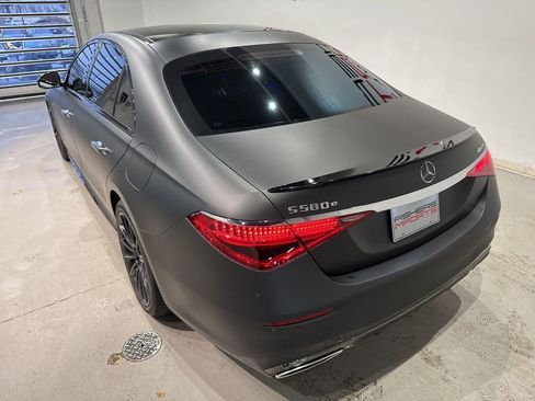 Used 2024 Mercedes-Benz S 580e 4MATIC Sedan image 10