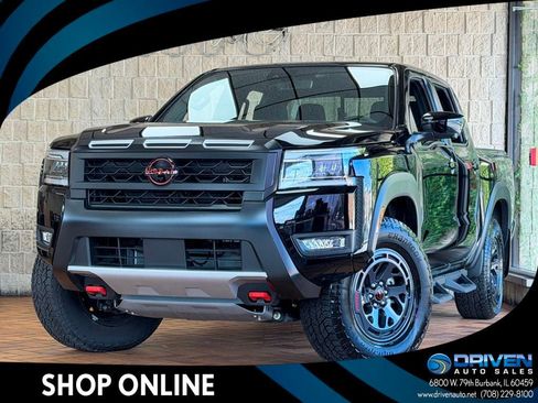 Used 2025 Nissan Frontier PRO-4X w/ Pro Convenience Package AWD/4WD image 1