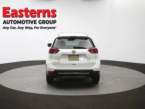 Used 2020 Nissan Rogue SL w/ Premium Package AWD/4WD image 37