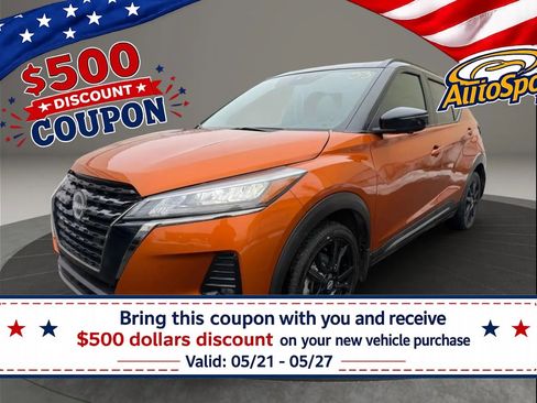 Used 2023 Nissan Kicks SR FWD image 1