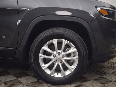 Used 2022 Jeep Cherokee Latitude Lux AWD/4WD image 29