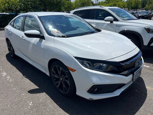 Used 2019 Honda Civic Sport image 3