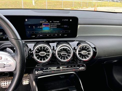 Certified 2021 Mercedes-Benz CLA 35 AMG 4MATIC image 31