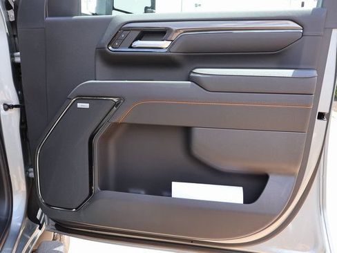 New 2026 GMC Sierra 2500 AT4 w/ AT4 Premium Plus Package AWD/4WD image 10