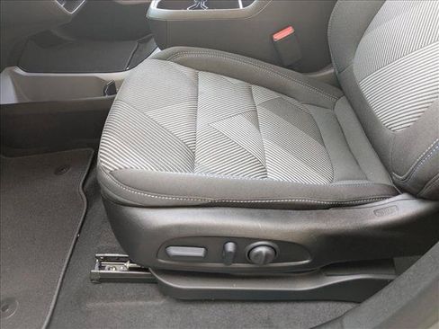 New 2027 Chevrolet Bolt LT w/ Comfort Package FWD image 4