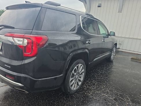 Used 2021 GMC Acadia Denali w/ Denali Ultimate Package AWD/4WD image 3