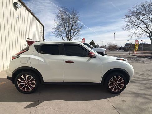 Used 2015 Nissan Juke SL image 4