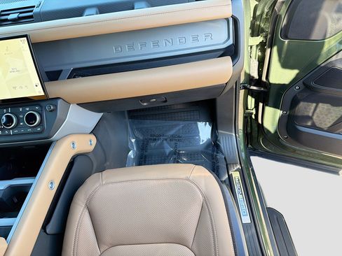 New 2026 Land Rover Defender 110 X image 18