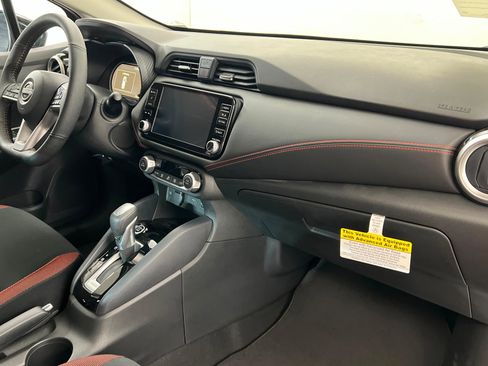 New 2025 Nissan Versa SR w/ Trunk Package image 23