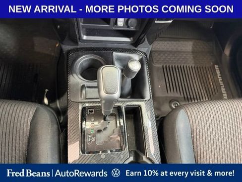 Used 2017 Toyota 4Runner TRD Off-Road AWD/4WD image 13