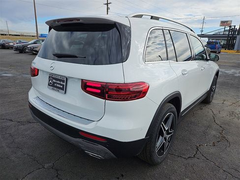 New 2026 Mercedes-Benz GLB 250 image 7