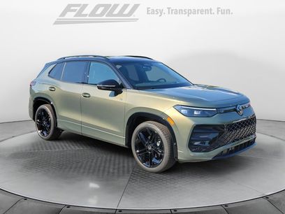New 2026 Volkswagen Tiguan SE R-Line